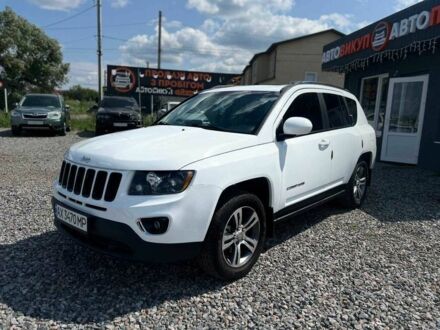 Джип Компас 2016 в Харькове на Automoto.ua Белый Джип Компас, объемом двигателя 2.4 л и пробегом 127 тыс. км за 10900 $, фото 1 на Automoto.ua