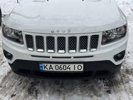 Білий Джип Compass, об'ємом двигуна 2.36 л та пробігом 136 тис. км за 10800 $, фото 1 на Automoto.ua