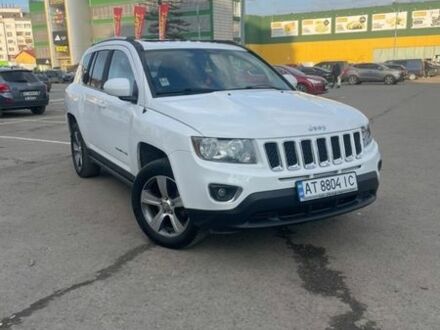 Белый Джип Компас, объемом двигателя 2.36 л и пробегом 177 тыс. км за 11500 $, фото 1 на Automoto.ua