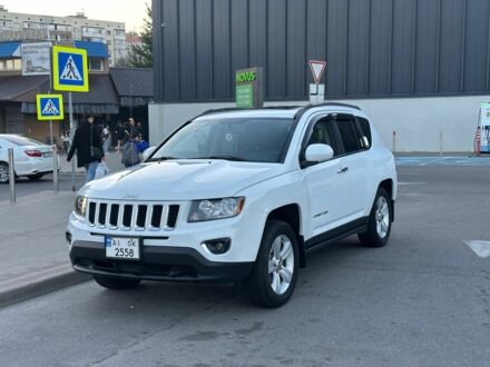 Белый Джип Компас, объемом двигателя 2.4 л и пробегом 160 тыс. км за 12000 $, фото 1 на Automoto.ua