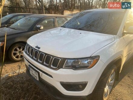 Білий Джип Compass, об'ємом двигуна 2.4 л та пробігом 69 тис. км за 12300 $, фото 1 на Automoto.ua