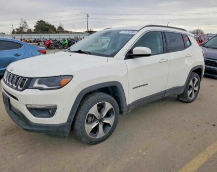 Белый Джип Компас, объемом двигателя 2.4 л и пробегом 108 тыс. км за 2800 $, фото 1 на Automoto.ua