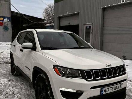 Белый Джип Компас, объемом двигателя 2.36 л и пробегом 205 тыс. км за 11999 $, фото 1 на Automoto.ua