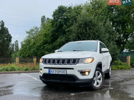 Джип Компас 2017 в Харькове на Automoto.ua Белый Джип Компас, объемом двигателя 2.36 л и пробегом 163 тыс. км за 14700 $, фото 1 на Automoto.ua