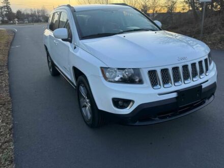 Білий Джип Compass, об'ємом двигуна 2.4 л та пробігом 59 тис. км за 4200 $, фото 1 на Automoto.ua