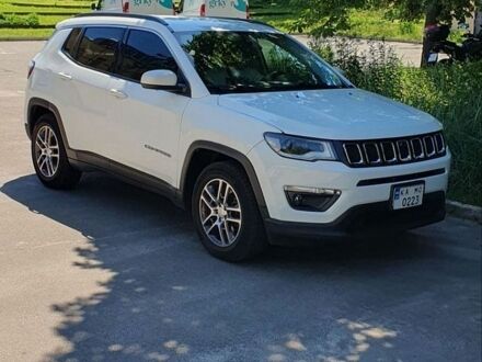 Белый Джип Компас, объемом двигателя 2.36 л и пробегом 144 тыс. км за 13999 $, фото 1 на Automoto.ua