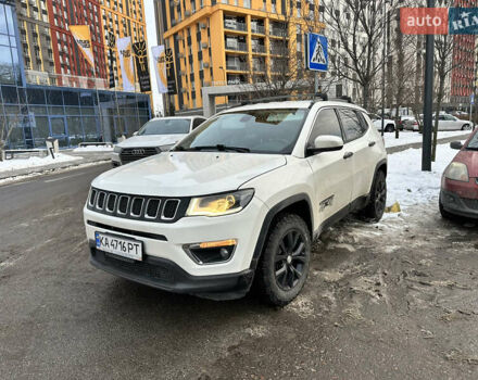 Белый Джип Компас, объемом двигателя 2.36 л и пробегом 122 тыс. км за 12900 $, фото 1 на Automoto.ua