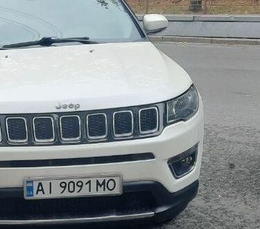 Джип Compass 2017 у Чернігові на Automoto.ua Білий Джип Compass, об'ємом двигуна 2.4 л та пробігом 83 тис. км за 14250 $, фото 1 на Automoto.ua