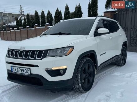 Білий Джип Compass, об'ємом двигуна 2.4 л та пробігом 131 тис. км за 16999 $, фото 1 на Automoto.ua