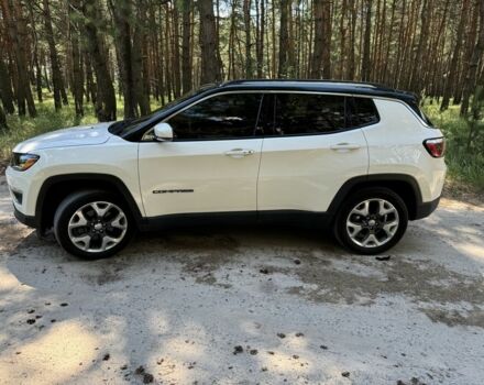 Білий Джип Compass, об'ємом двигуна 2.4 л та пробігом 103 тис. км за 16500 $, фото 1 на Automoto.ua