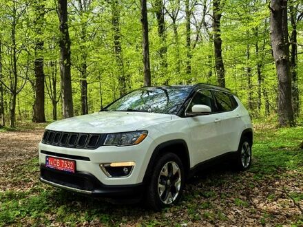 Белый Джип Компас, объемом двигателя 2.4 л и пробегом 158 тыс. км за 14700 $, фото 1 на Automoto.ua