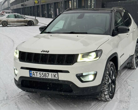 Белый Джип Компас, объемом двигателя 2.4 л и пробегом 117 тыс. км за 16500 $, фото 1 на Automoto.ua