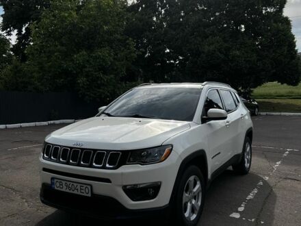 Джип Compass 2018 у Чернігові на Automoto.ua Білий Джип Compass, об'ємом двигуна 2.4 л та пробігом 44 тис. км за 18000 $, фото 1 на Automoto.ua