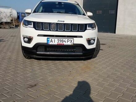 Джип Компас 2018 в Киеве на Automoto.ua Белый Джип Компас, объемом двигателя 2.36 л и пробегом 139 тыс. км за 16000 $, фото 1 на Automoto.ua