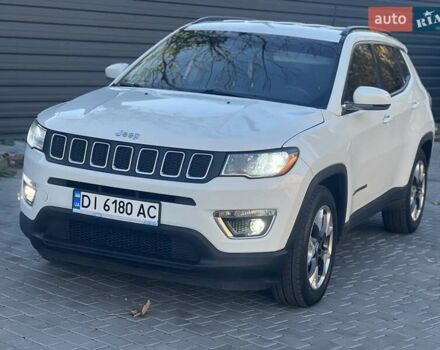Джип Компас 2018 в Одессе на Automoto.ua Белый Джип Компас, объемом двигателя 2.36 л и пробегом 117 тыс. км за 16350 $, фото 1 на Automoto.ua