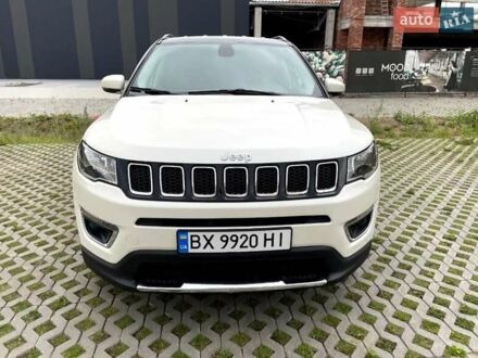 Джип Компас 2018 в Львове на Automoto.ua Белый Джип Компас, объемом двигателя 2.36 л и пробегом 180 тыс. км за 13100 $, фото 1 на Automoto.ua