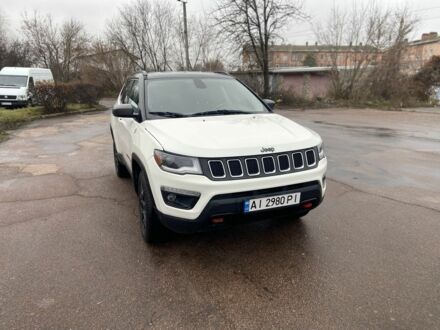Білий Джип Compass, об'ємом двигуна 2.4 л та пробігом 104 тис. км за 13400 $, фото 1 на Automoto.ua