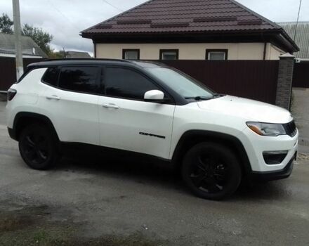 Белый Джип Компас, объемом двигателя 2.4 л и пробегом 180 тыс. км за 14500 $, фото 1 на Automoto.ua