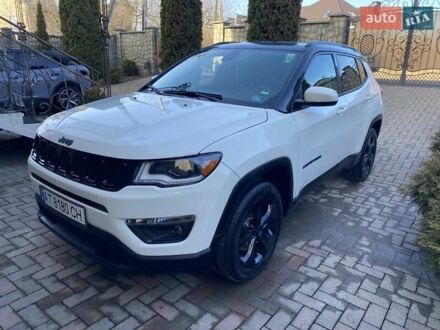 Джип Компас 2018 в Ивано-Франковске на Automoto.ua Белый Джип Компас, объемом двигателя 2.36 л и пробегом 143 тыс. км за 14650 $, фото 1 на Automoto.ua
