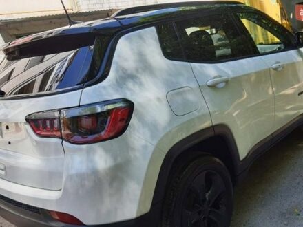 Білий Джип Compass, об'ємом двигуна 2.36 л та пробігом 67 тис. км за 14500 $, фото 1 на Automoto.ua