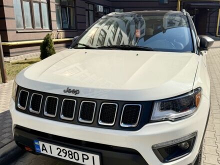Белый Джип Компас, объемом двигателя 2.4 л и пробегом 105 тыс. км за 13300 $, фото 1 на Automoto.ua