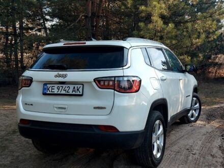 Джип Compass 2018 у Дніпро (Дніпропетровську) на Automoto.ua Білий Джип Compass, об'ємом двигуна 2.4 л та пробігом 81 тис. км за 17900 $, фото 1 на Automoto.ua