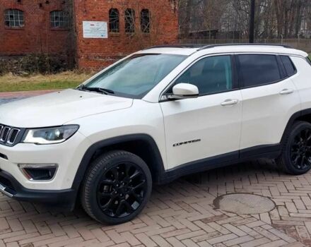 Білий Джип Compass, об'ємом двигуна 2.4 л та пробігом 64 тис. км за 10500 $, фото 1 на Automoto.ua