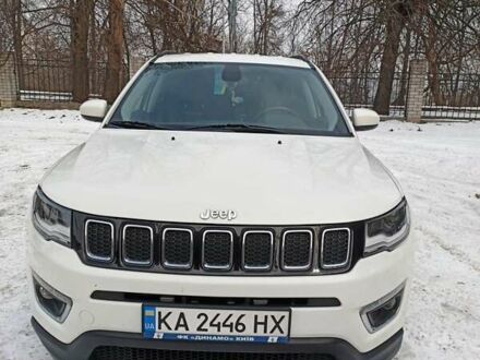 Джип Компас 2018 в Киеве на Automoto.ua Белый Джип Компас, объемом двигателя 2.36 л и пробегом 84 тыс. км за 16000 $, фото 1 на Automoto.ua