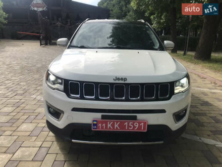 Джип Compass 2018 у Кременчуге на Automoto.ua Білий Джип Compass, об'ємом двигуна 2.36 л та пробігом 116 тис. км за 15399 $, фото 1 на Automoto.ua