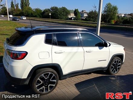 Білий Джип Compass, об'ємом двигуна 2.4 л та пробігом 117 тис. км за 15850 $, фото 1 на Automoto.ua