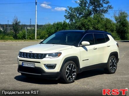 Белый Джип Компас, объемом двигателя 2.4 л и пробегом 171 тыс. км за 15500 $, фото 1 на Automoto.ua