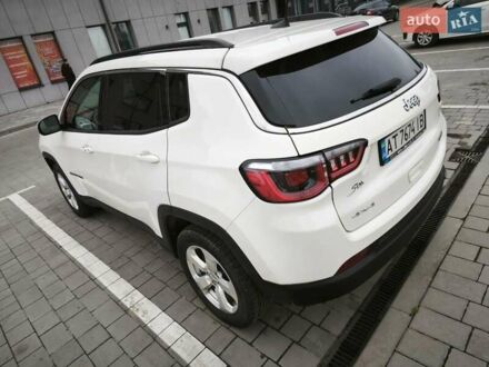 Джип Компас 2018 в Ивано-Франковске на Automoto.ua Белый Джип Компас, объемом двигателя 2.36 л и пробегом 122 тыс. км за 14700 $, фото 1 на Automoto.ua
