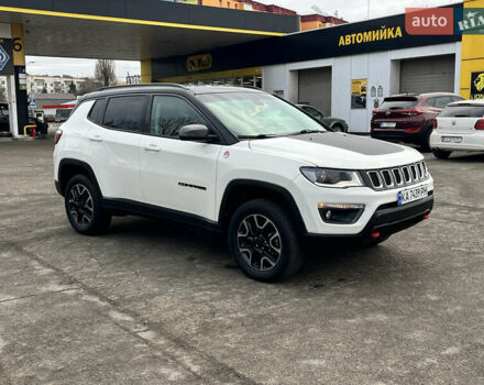Білий Джип Compass, об'ємом двигуна 2.36 л та пробігом 109 тис. км за 17000 $, фото 1 на Automoto.ua
