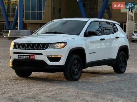 Джип Compass 2019 у Харкові на Automoto.ua Білий Джип Compass, об'ємом двигуна 2.4 л та пробігом 152 тис. км за 14990 $, фото 1 на Automoto.ua