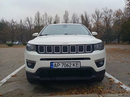 Джип Compass 2019 у Запоріжжя на Automoto.ua Білий Джип Compass, об'ємом двигуна 2.36 л та пробігом 132 тис. км за 15500 $, фото 1 на Automoto.ua