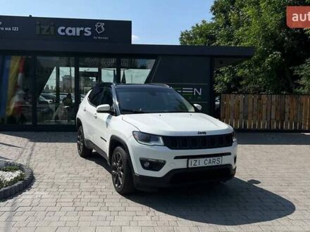 Джип Compass 2019 у Львові на Automoto.ua Білий Джип Compass, об'ємом двигуна 2.36 л та пробігом 121 тис. км за 15500 $, фото 1 на Automoto.ua