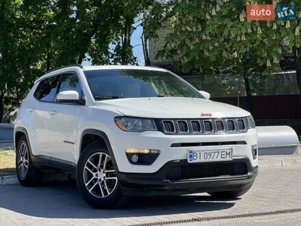 Джип Компас 2019 в Кременчуге на Automoto.ua Белый Джип Компас, объемом двигателя 2.36 л и пробегом 122 тыс. км за 17200 $, фото 1 на Automoto.ua