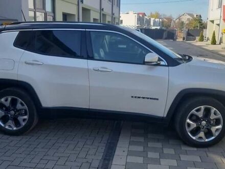 Джип Compass 2019 у Івано-Франківську на Automoto.ua Білий Джип Compass, об'ємом двигуна 2.36 л та пробігом 82 тис. км за 14900 $, фото 1 на Automoto.ua