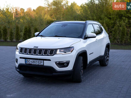 Джип Компас 2019 в Тернополе на Automoto.ua Белый Джип Компас, объемом двигателя 2.36 л и пробегом 207 тыс. км за 17800 $, фото 1 на Automoto.ua