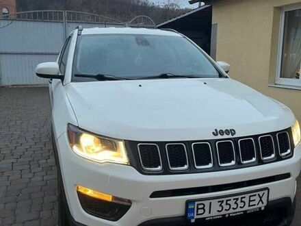 Джип Compass 2019 у Полтаві на Automoto.ua Білий Джип Compass, об'ємом двигуна 2.36 л та пробігом 38 тис. км за 16500 $, фото 1 на Automoto.ua