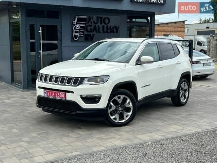 Білий Джип Compass, об'ємом двигуна 2.4 л та пробігом 119 тис. км за 13988 $, фото 1 на Automoto.ua