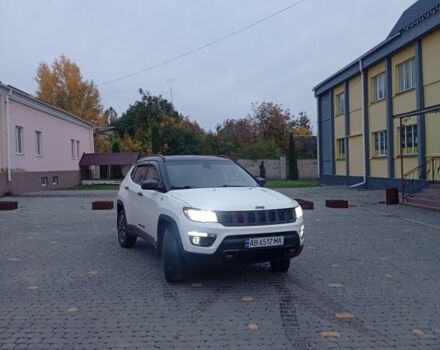 Білий Джип Compass, об'ємом двигуна 2.4 л та пробігом 180 тис. км за 16990 $, фото 1 на Automoto.ua