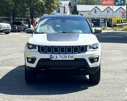 Білий Джип Compass, об'ємом двигуна 2.36 л та пробігом 108 тис. км за 17000 $, фото 1 на Automoto.ua