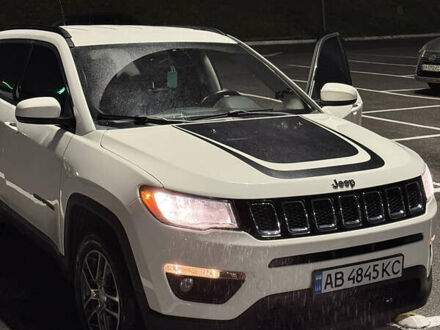 Білий Джип Compass, об'ємом двигуна 2.36 л та пробігом 99 тис. км за 15900 $, фото 1 на Automoto.ua