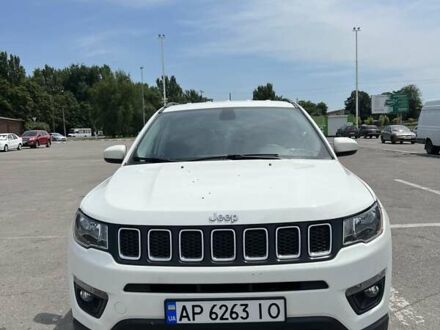 Джип Compass 2019 у Запоріжжя на Automoto.ua Білий Джип Compass, об'ємом двигуна 2.36 л та пробігом 26 тис. км за 17500 $, фото 1 на Automoto.ua