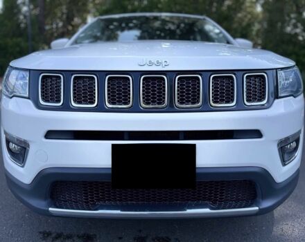 Білий Джип Compass, об'ємом двигуна 2.4 л та пробігом 70 тис. км за 3300 $, фото 1 на Automoto.ua