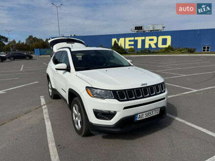 Білий Джип Compass, об'ємом двигуна 2.36 л та пробігом 68 тис. км за 15800 $, фото 1 на Automoto.ua