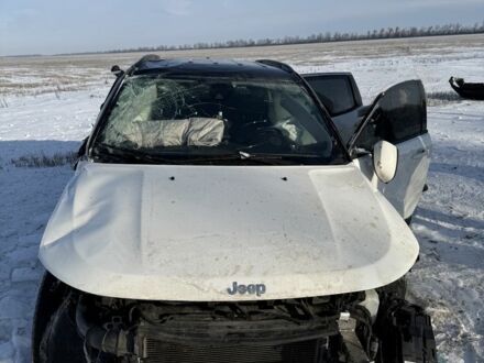 Білий Джип Compass, об'ємом двигуна 2.4 л та пробігом 170 тис. км за 4500 $, фото 1 на Automoto.ua