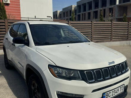 Джип Compass 2020 у Львові на Automoto.ua Білий Джип Compass, об'ємом двигуна 2.36 л та пробігом 75 тис. км за 14500 $, фото 1 на Automoto.ua