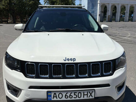 Джип Компас 2020 в Ужгороде на Automoto.ua Белый Джип Компас, объемом двигателя 2.36 л и пробегом 68 тыс. км за 15100 $, фото 1 на Automoto.ua